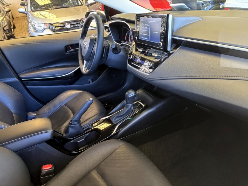 COROLLA 2.0 XEI 16V FLEX 4P AUTOMÁTICO - 2021 - FARROUPILHA