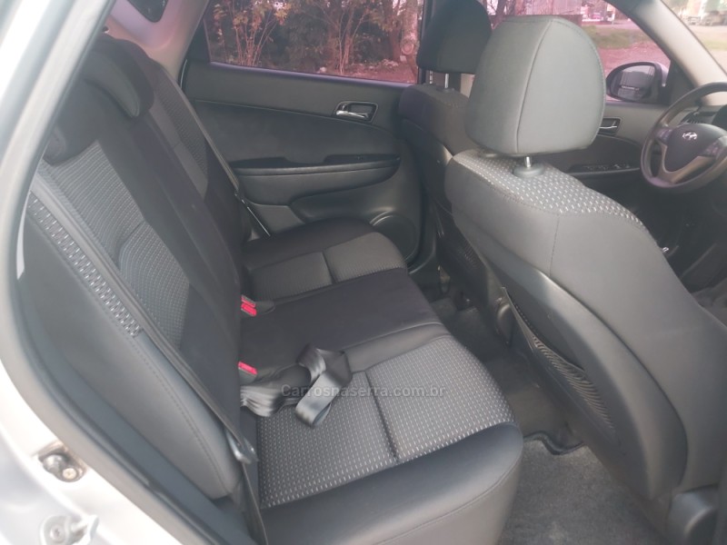 I30 2.0 MPI 16V GASOLINA 4P MANUAL - 2011 - ENCANTADO