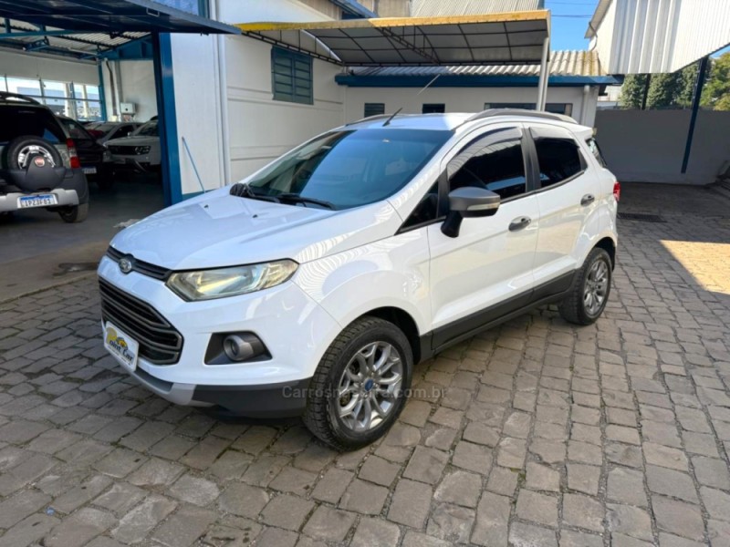 ECOSPORT 1.6 FREESTYLE 16V FLEX 4P MANUAL - 2014 - VACARIA
