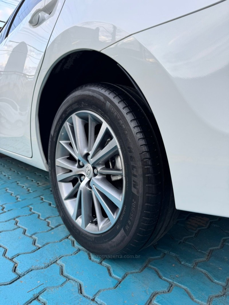 COROLLA 2.0 XEI 16V FLEX 4P AUTOMÁTICO - 2016 - ESTâNCIA VELHA