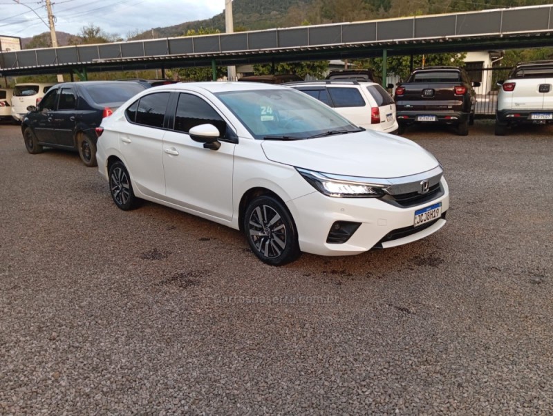 CITY 1.5 HATCHBACK TOURING 16V FLEX 4P AUTOMÁTICO - 2024 - PICADA CAFé