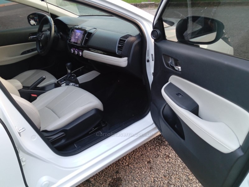CITY 1.5 HATCHBACK TOURING 16V FLEX 4P AUTOMÁTICO - 2024 - PICADA CAFé