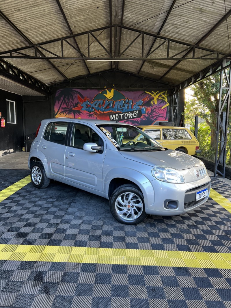 UNO 1.0 VIVACE 8V FLEX 4P MANUAL