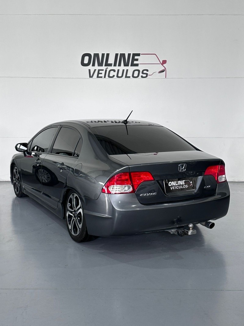 CIVIC 1.8 LXS 16V FLEX 4P AUTOMÁTICO - 2007 - FARROUPILHA