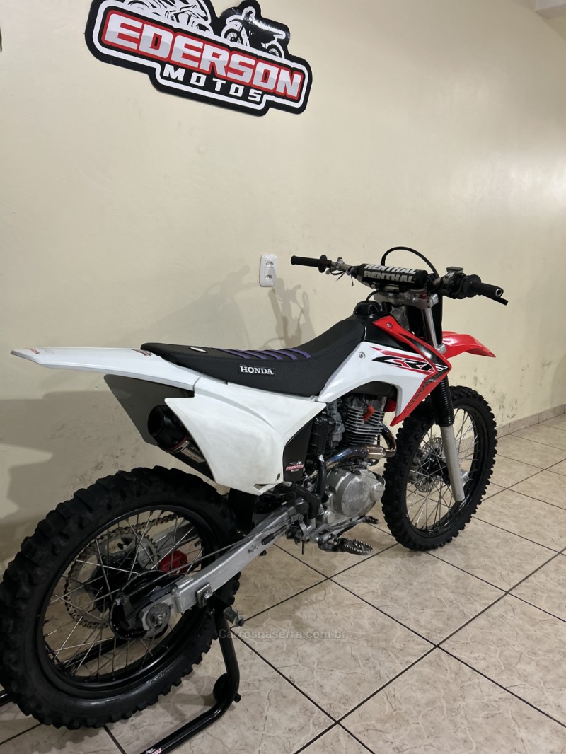 CRF 230F  - 2015 - CAXIAS DO SUL