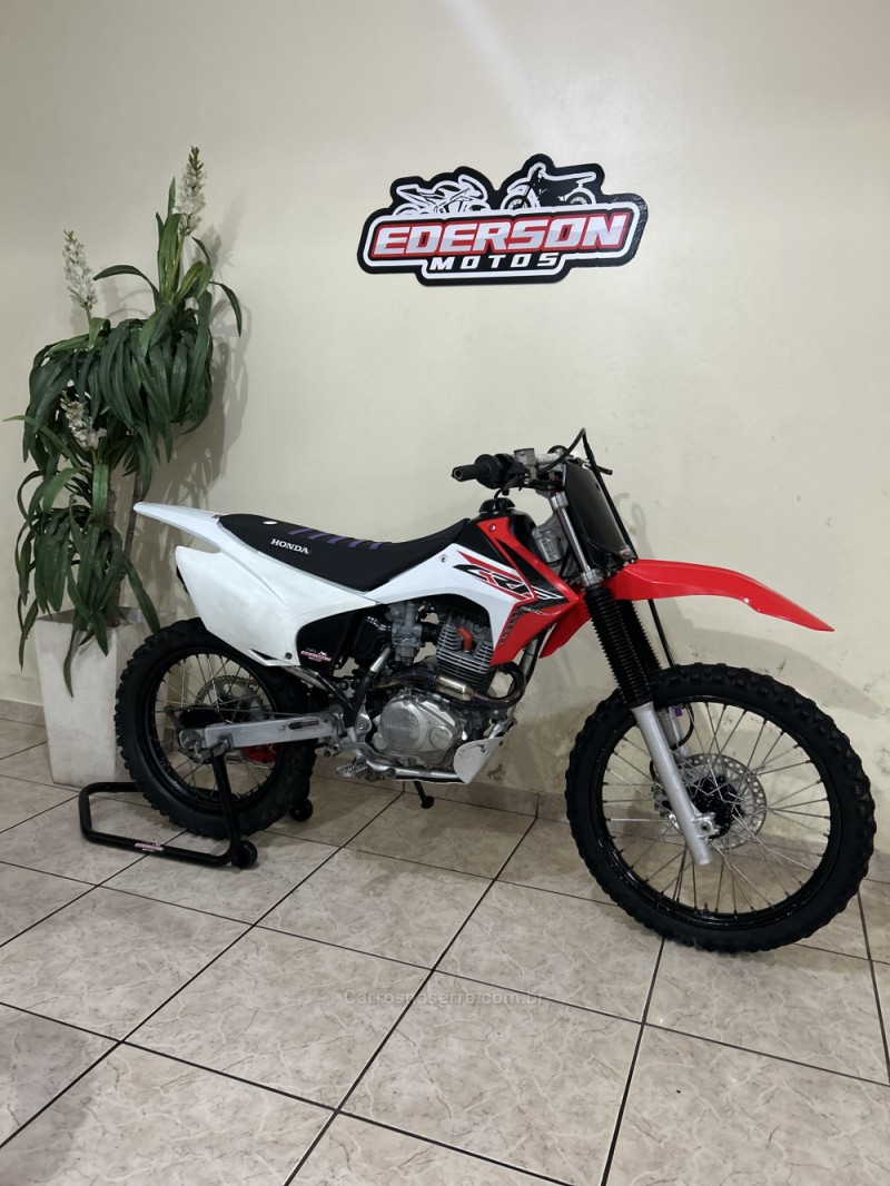 CRF 230F  - 2015 - CAXIAS DO SUL