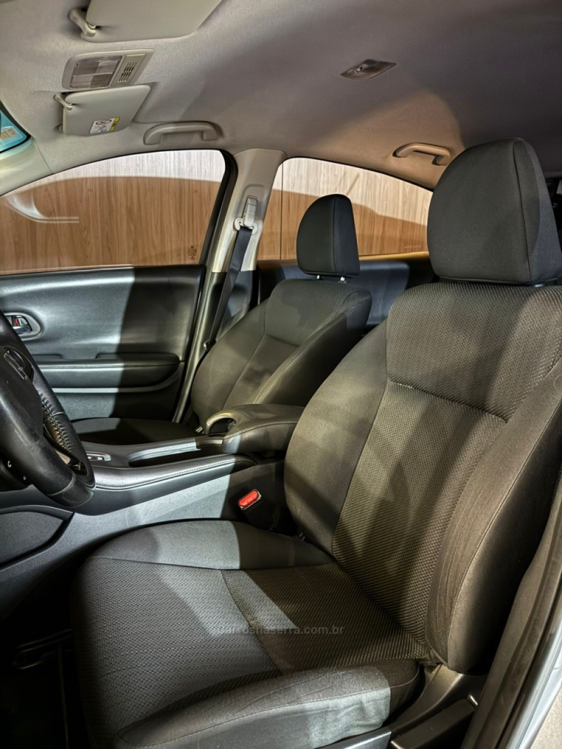 HR-V 1.8 16V FLEX EX 4P AUTOMÁTICO - 2017 - LAJEADO