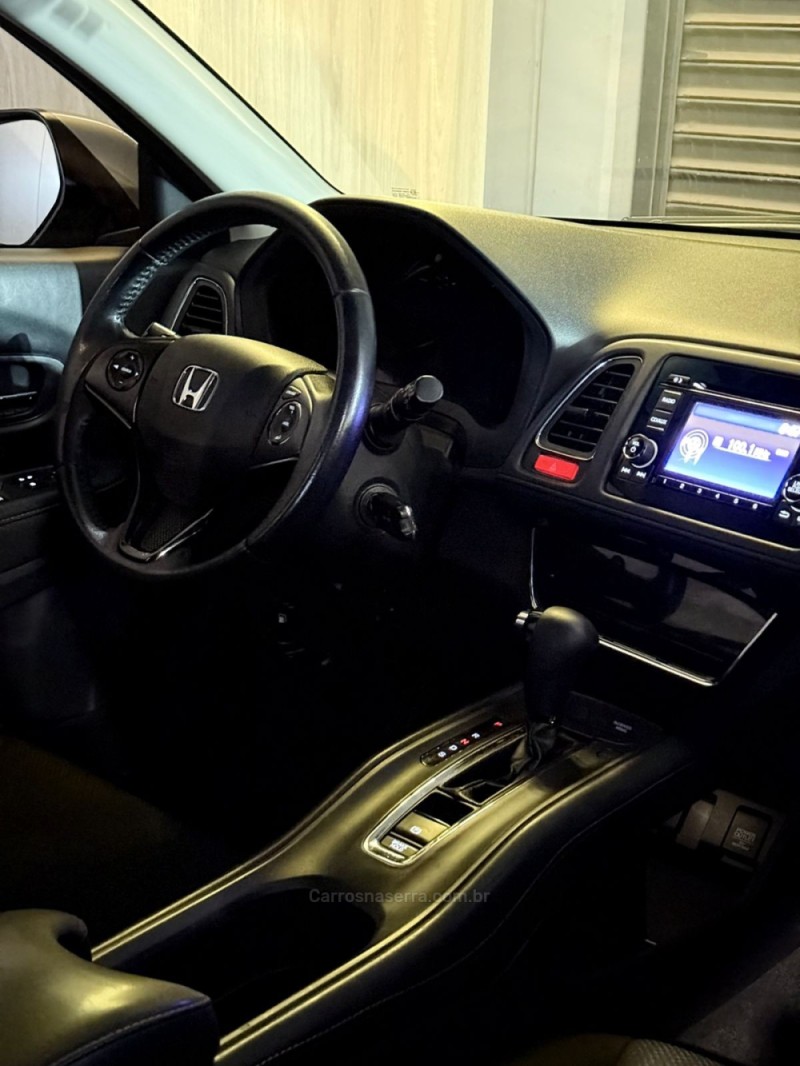 HR-V 1.8 16V FLEX EX 4P AUTOMÁTICO - 2017 - LAJEADO