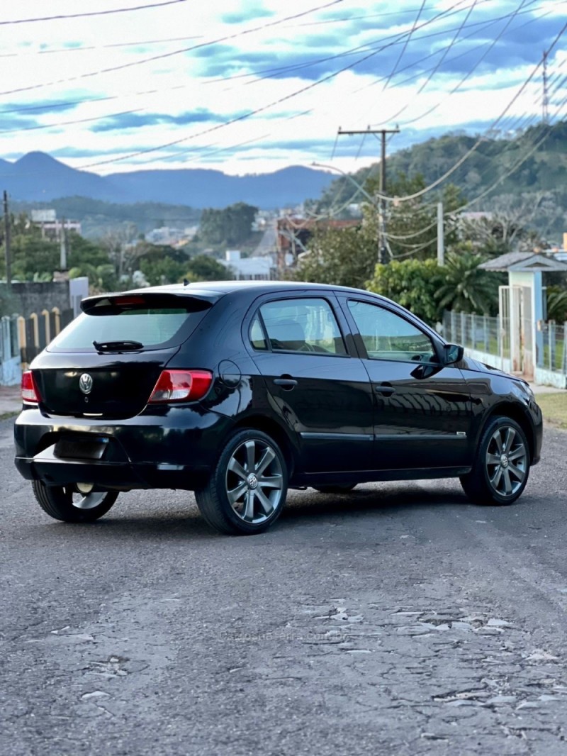GOL 1.0 MI TREND 8V FLEX 4P MANUAL - 2010 - PAROBé
