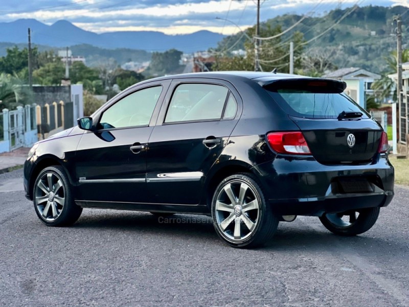 GOL 1.0 MI TREND 8V FLEX 4P MANUAL - 2010 - PAROBé
