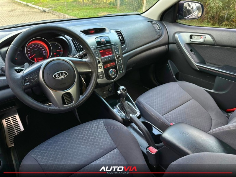 CERATO 1.6 SX3 16V GASOLINA 4P AUTOMÁTICO - 2013 - SAPIRANGA
