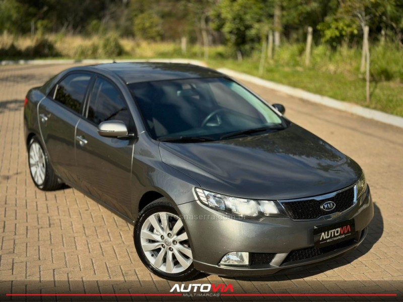 cerato 1.6 sx3 16v gasolina 4p automatico 2013 sapiranga