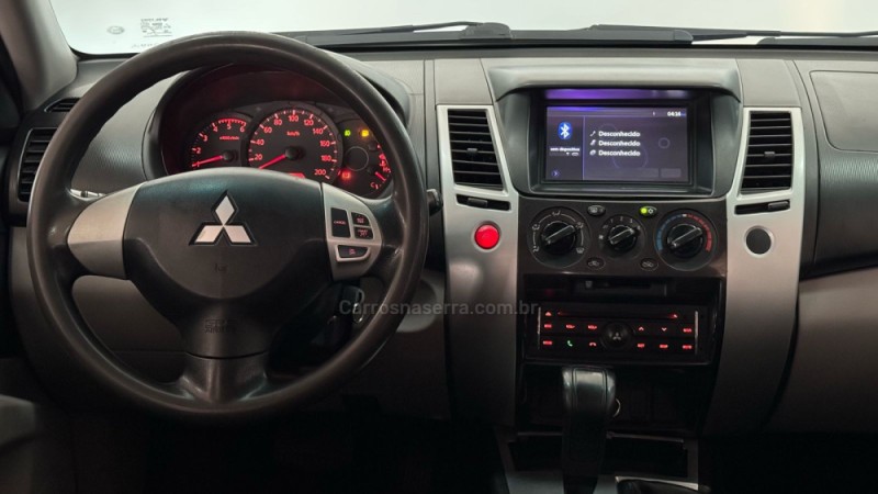 PAJERO DAKAR 3.2 4X4 16V TURBO INTERCOOLER DIESEL 4P AUTOMÁTICO - 2013 - ESTâNCIA VELHA