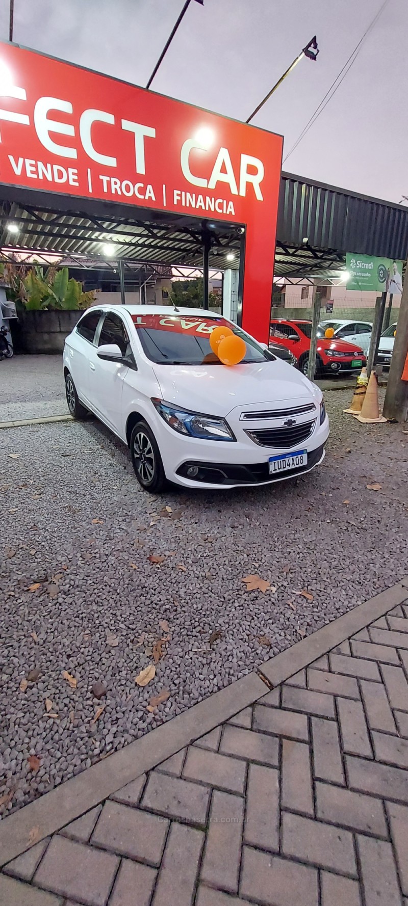 ONIX 1.4 MPFI LTZ 8V FLEX 4P MANUAL - 2013 - BOM PRINCíPIO