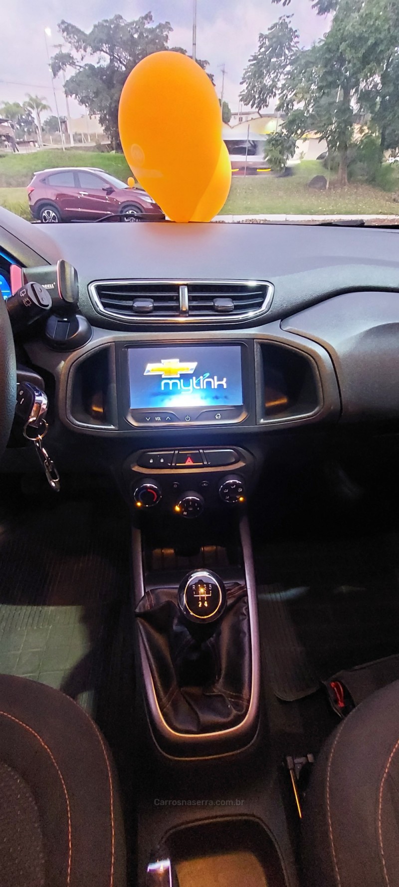ONIX 1.4 MPFI LTZ 8V FLEX 4P MANUAL - 2013 - BOM PRINCíPIO
