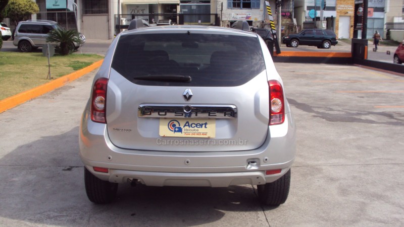 DUSTER 1.6 DYNAMIQUE 4X2 16V FLEX 4P MANUAL - 2015 - CAXIAS DO SUL