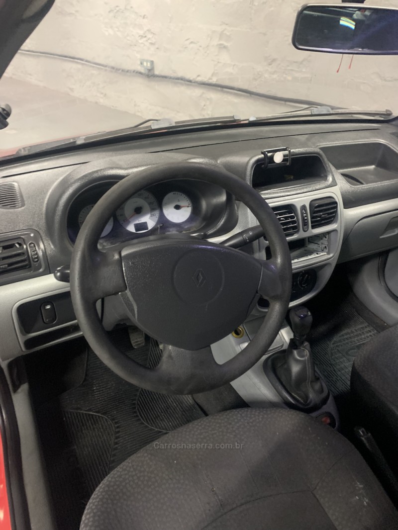 CLIO 1.0 CAMPUS 16V FLEX 2P MANUAL - 2010 - FARROUPILHA
