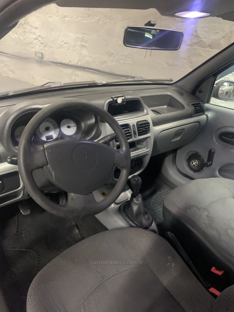 CLIO 1.0 CAMPUS 16V FLEX 2P MANUAL - 2010 - FARROUPILHA