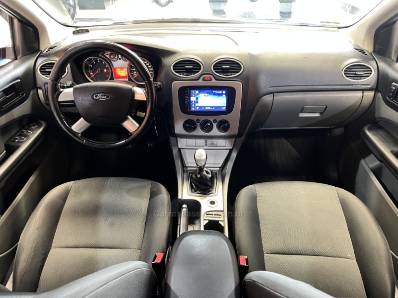 FOCUS 1.6 GLX 16V FLEX 4P MANUAL - 2013 - BENTO GONçALVES