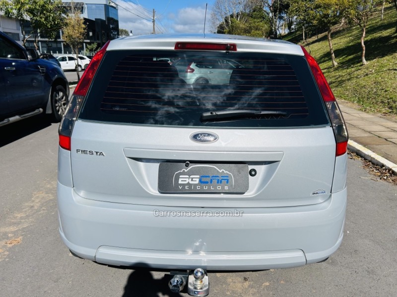 FIESTA 1.6 ROCAM SE 8V FLEX 4P MANUAL - 2014 - BENTO GONçALVES