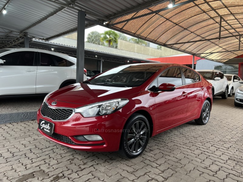 cerato 1.6 sx3 16v flex 4p automatico 2014 bom principio