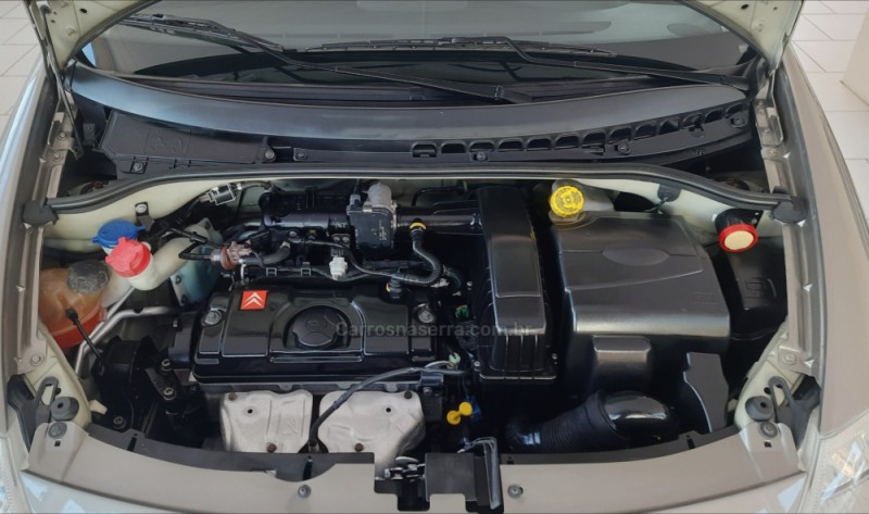 C3 1.4 I EXCLUSIVE 8V FLEX 4P MANUAL - 2011 - GARIBALDI