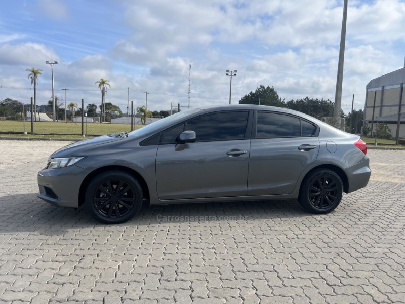 CIVIC 1.8 LXS 16V FLEX 4P AUTOMÁTICO