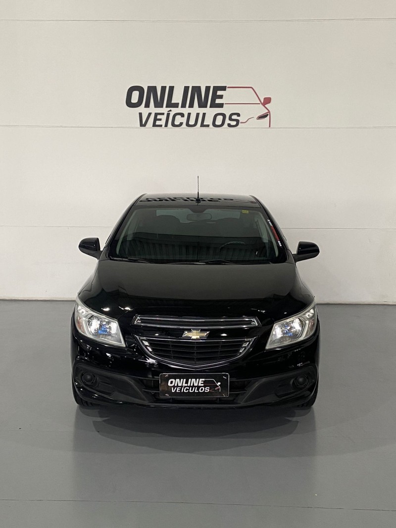ONIX 1.0 MPFI LT 8V FLEX 4P MANUAL - 2013 - FARROUPILHA