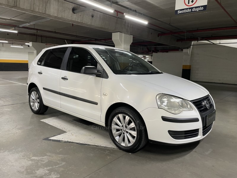 POLO 1.6 MI 8V E-FLEX 4P MANUAL - 2008 - CAXIAS DO SUL