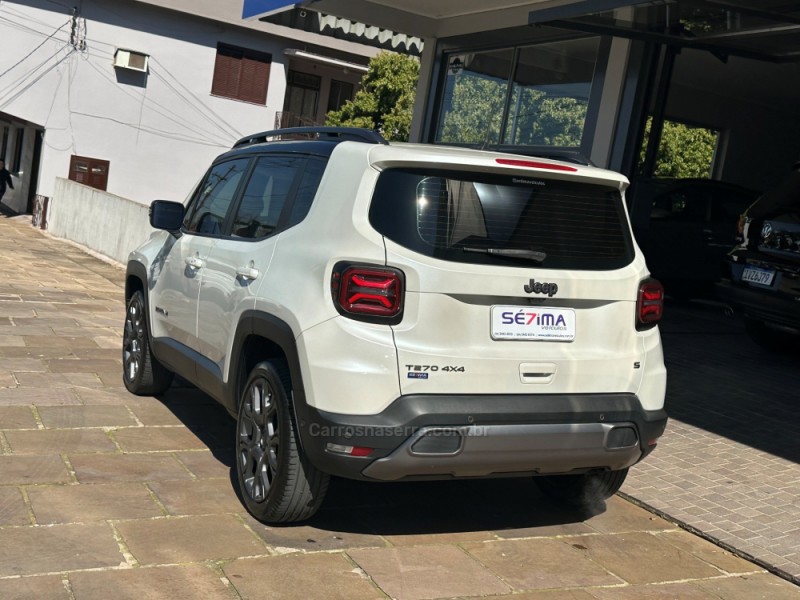 RENEGADE 1.3 S T270 16V TURBO FLEX 4X4 4P AUTOMÁTICO - 2022 - GUAPORé