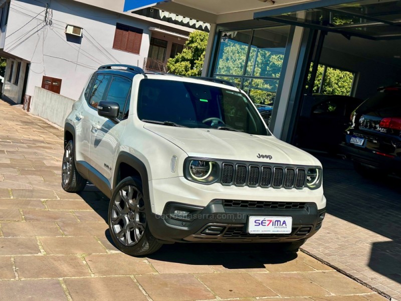 RENEGADE 1.3 S T270 16V TURBO FLEX 4X4 4P AUTOMÁTICO - 2022 - GUAPORé