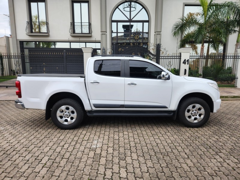 S10 2.4 LTZ 4X2 CD 8V FLEX 4P MANUAL - 2014 - MONTENEGRO