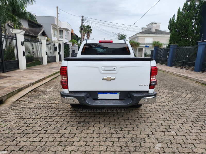 S10 2.4 LTZ 4X2 CD 8V FLEX 4P MANUAL - 2014 - MONTENEGRO