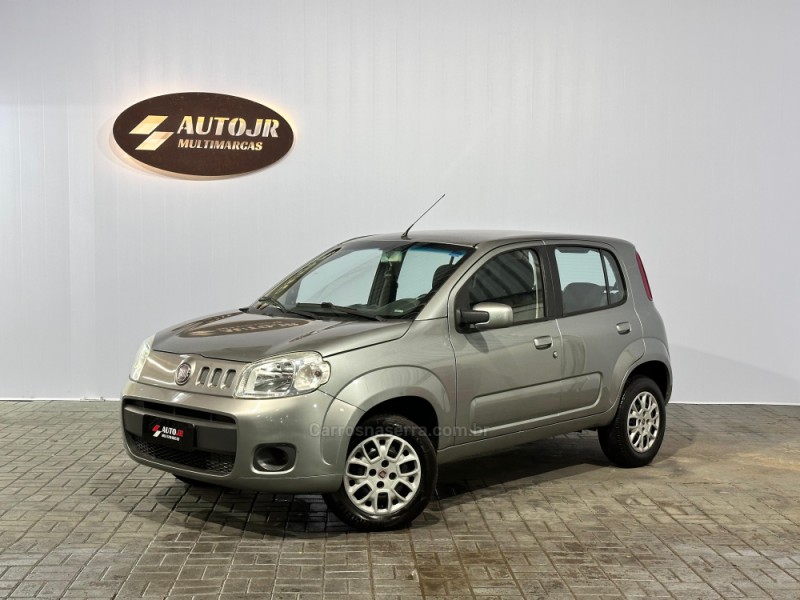UNO 1.0 EVO VIVACE 8V FLEX 4P MANUAL