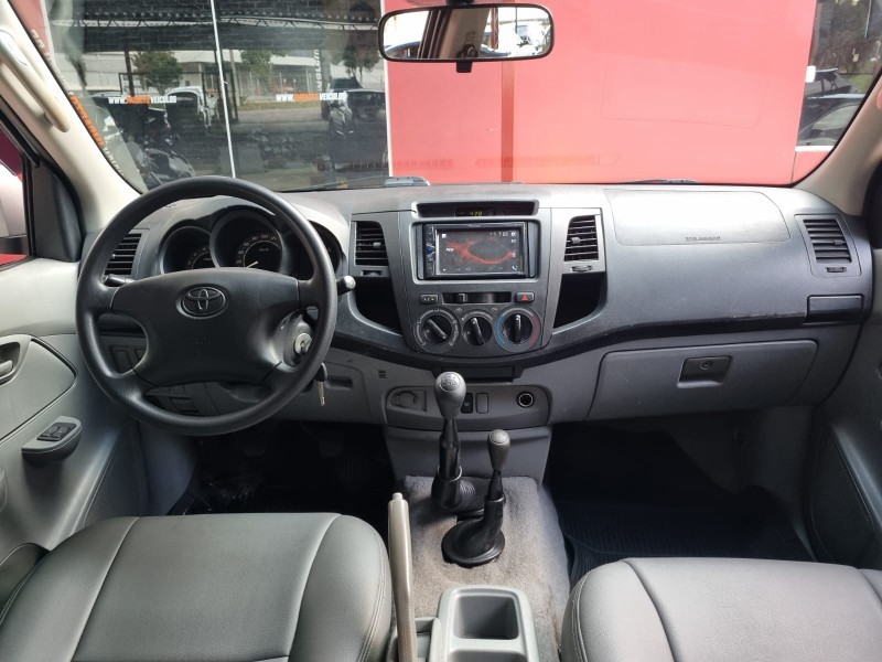HILUX 2.5 4X4 CD 16V TURBO DIESEL 4P MANUAL - 2010 - CAXIAS DO SUL