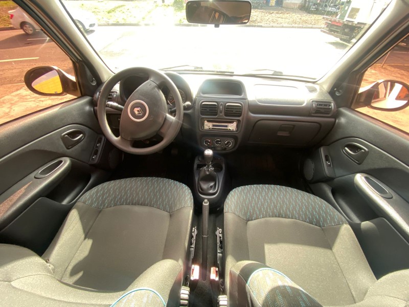 CLIO 1.0 EXPRESSION 16V FLEX 4P MANUAL - 2016 - CAXIAS DO SUL