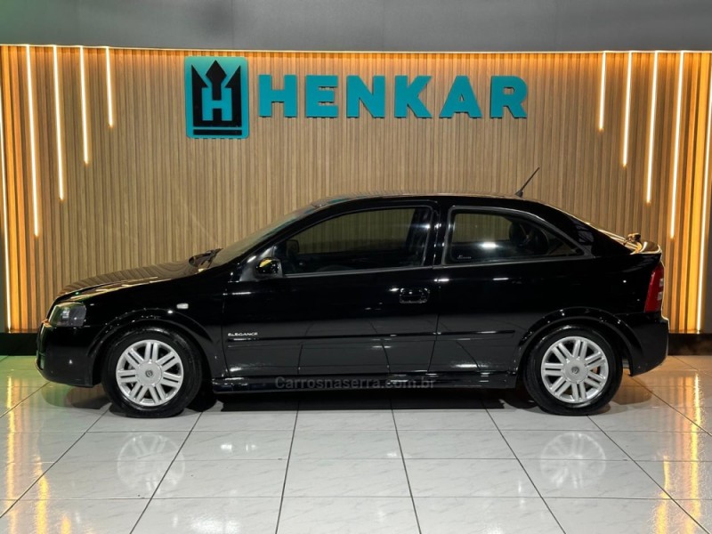 ASTRA 2.0 MPFI ELEGANCE 8V FLEX 2P MANUAL - 2005 - CAMPO BOM