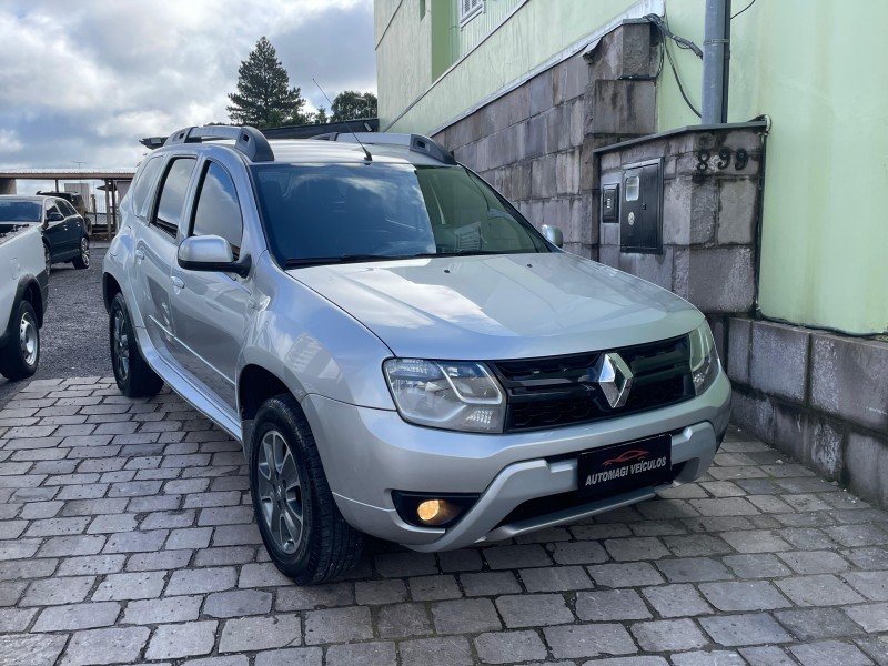duster 2.0 dynamique 4x2 16v flex 4p manual 2016 caxias do sul