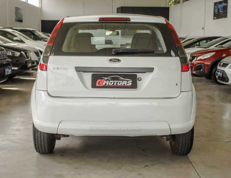 FIESTA 1.0 MPI 8V GASOLINA 4P MANUAL - 2014 - NOVO HAMBURGO