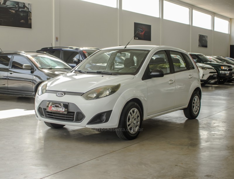 FIESTA 1.0 MPI 8V GASOLINA 4P MANUAL - 2014 - NOVO HAMBURGO