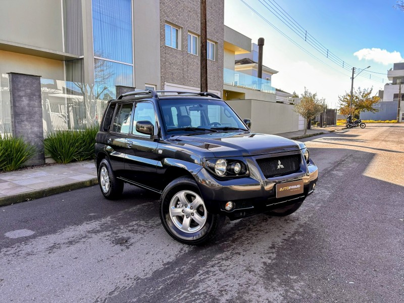 PAJERO TR4 2.0 4X4 16V 140CV FLEX 4P AUTOMÁTICO - 2008 - BENTO GONçALVES