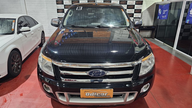 RANGER 3.2 XLT 4X4 CD 20V DIESEL 4P AUTOMÁTICO - 2013 - CAXIAS DO SUL