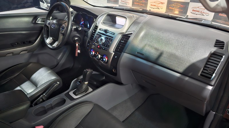 RANGER 3.2 XLT 4X4 CD 20V DIESEL 4P AUTOMÁTICO - 2013 - CAXIAS DO SUL