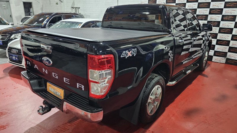 RANGER 3.2 XLT 4X4 CD 20V DIESEL 4P AUTOMÁTICO - 2013 - CAXIAS DO SUL