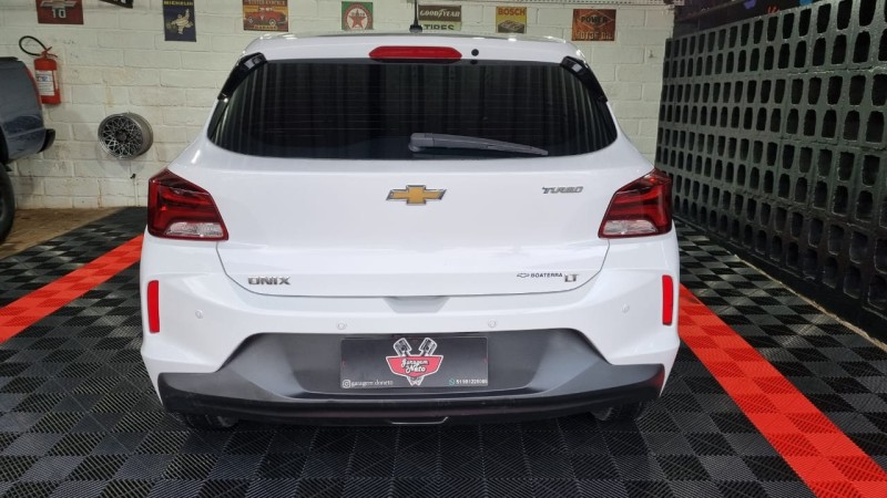 ONIX 1.0 LT 12V TURBO FLEX 4P AUTOMÁTICO - 2022 - TEUTôNIA