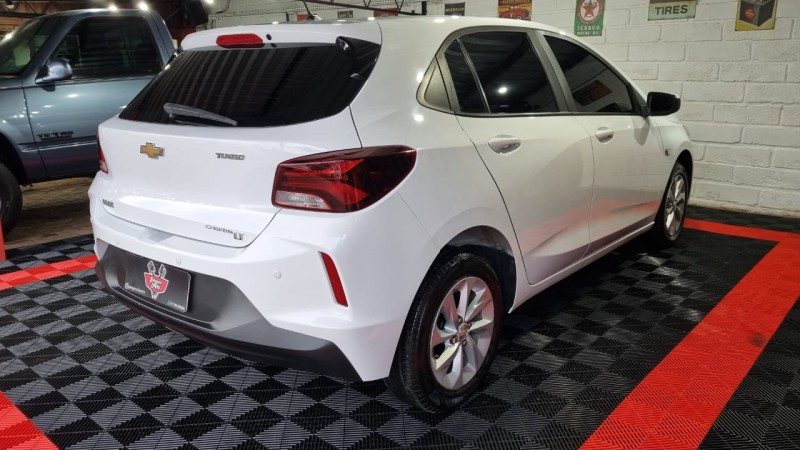 ONIX 1.0 LT 12V TURBO FLEX 4P AUTOMÁTICO - 2022 - TEUTôNIA