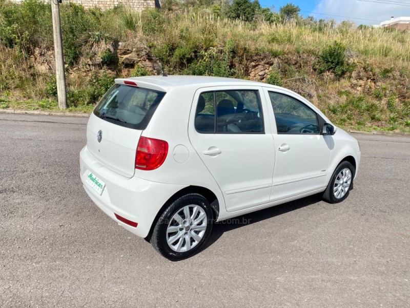 FOX 1.0 MI 8V FLEX 4P MANUAL - 2012 - FLORES DA CUNHA