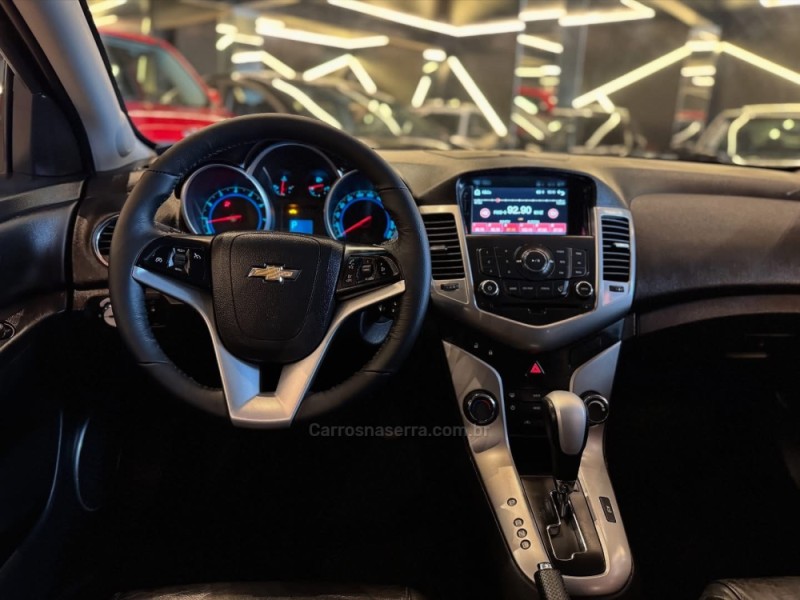 CRUZE 1.8 LT SPORT6 16V FLEX 4P AUTOMÁTICO - 2013 - NOVO HAMBURGO
