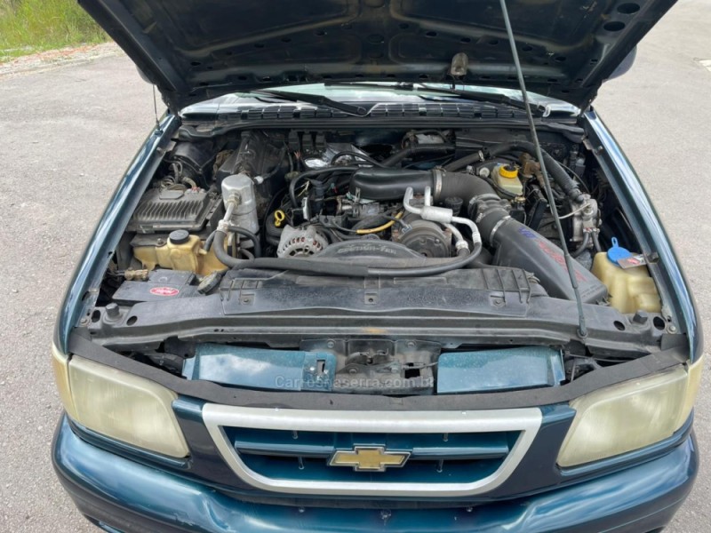 BLAZER 4.3 SFI DLX 4X2 V6 12V GASOLINA 4P MANUAL - 1998 - CAXIAS DO SUL