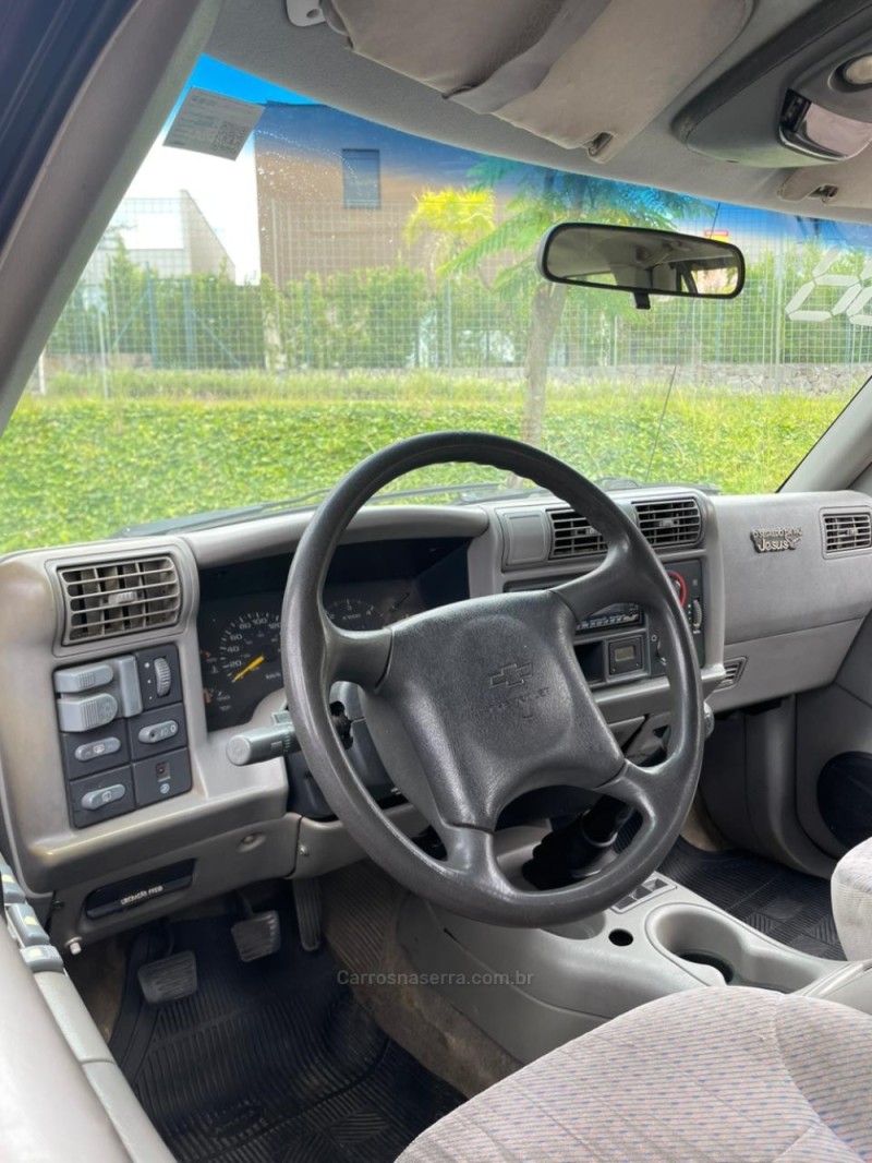 BLAZER 4.3 SFI DLX 4X2 V6 12V GASOLINA 4P MANUAL - 1998 - CAXIAS DO SUL